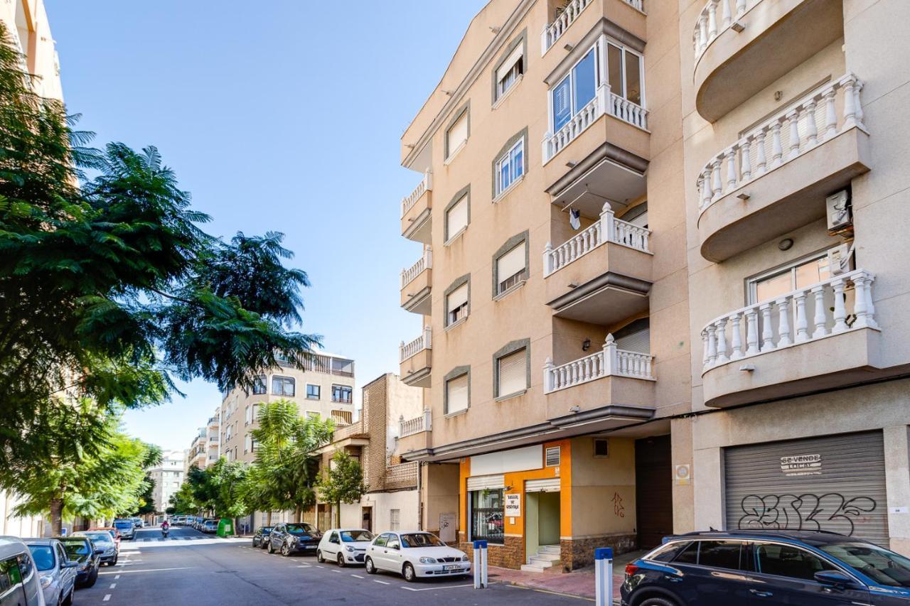 Apartament Caballero De Rodas Τορεβιέχα Εξωτερικό φωτογραφία